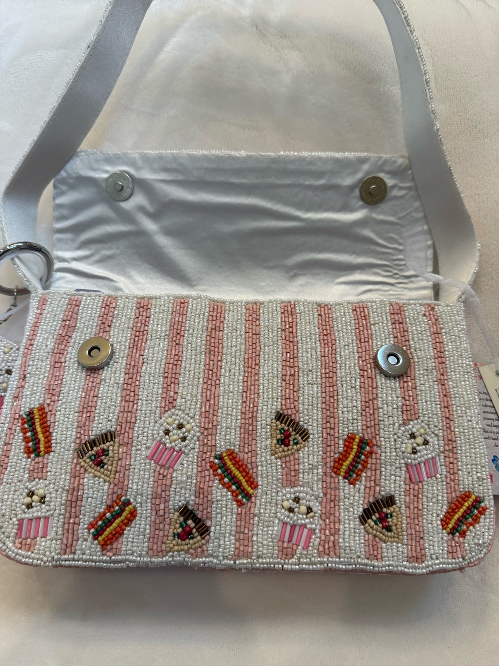 Handcrafted in India FLAWED Beaded Pink Snack-Print Shoulder Bag NWT - Picture 7 of 15